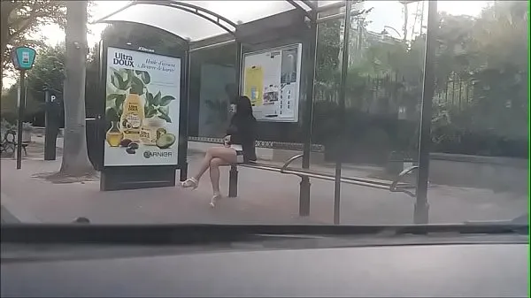 Bedste bitch at a bus stop klip klip